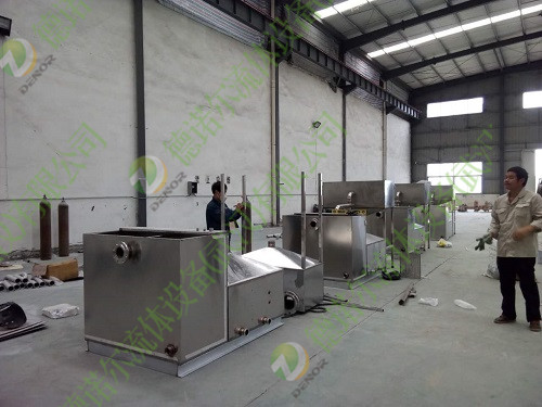 油水分離器生產(chǎn)現(xiàn)場(chǎng)