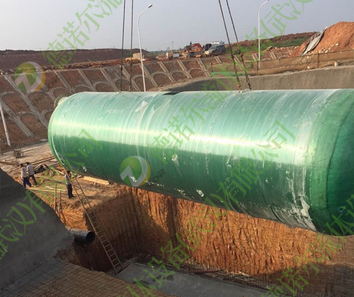 一體化預(yù)制泵站天河機(jī)場(chǎng)現(xiàn)場(chǎng)安裝圖