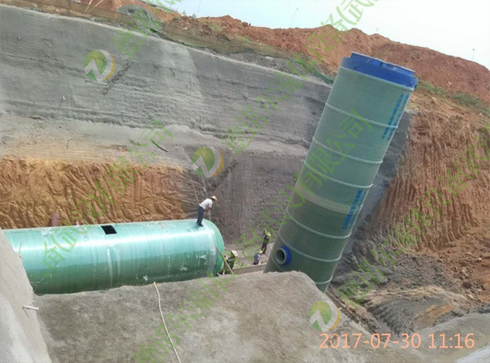 一體化預(yù)制泵站天河機(jī)場(chǎng)現(xiàn)場(chǎng)安裝圖