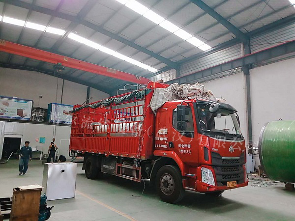 一體化預(yù)制泵站出廠圖2